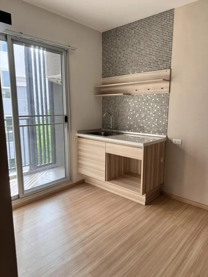 For sale, for rent, Plum Condo, Chaengwattana Station, corner room, private, clearly separated, good price, must book