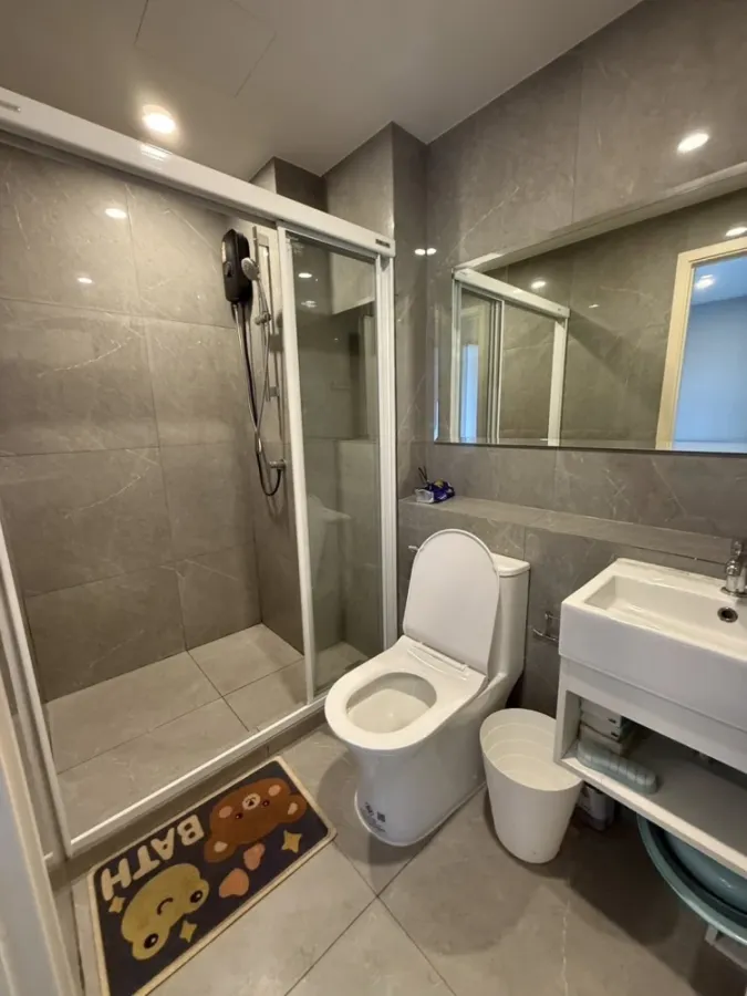 ให้เช่า Blue Sukhumvit 89 ห้องน่าอยู่ มาพร้อมเฟอร์และสิ่งอำนวยความสะดวกครบครัน ดีแบบนี้ห้ามพลาด