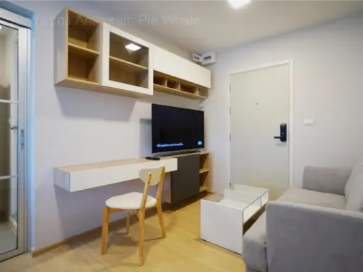For Rent Plum Condo Ransit Alive 2 1 ห้องนอน 1 ห้องนั่งเล่นแยกส่วน มีต้นไม้บังเบาๆให้ร่มเงาเย็นสบาย