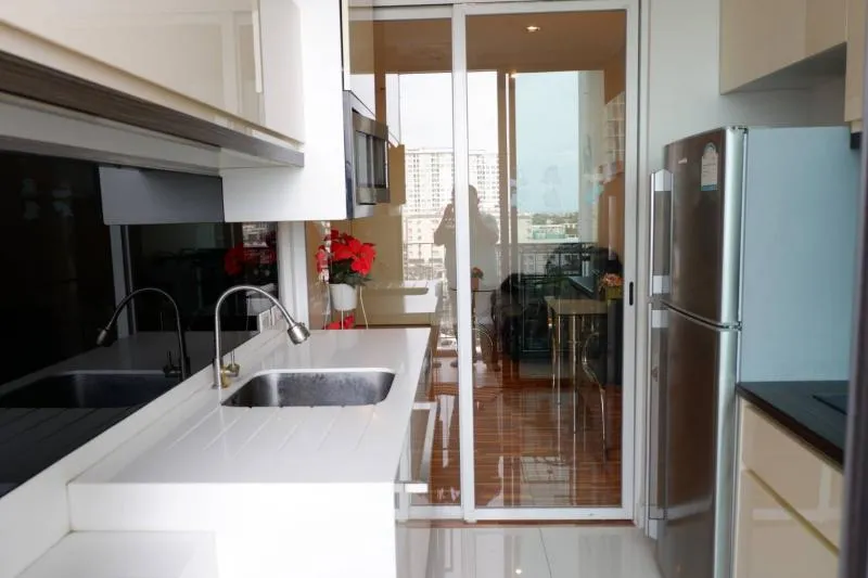 Condo for rent / sale, The Room Sukhumvit 62, beautiful room, very tightly decorated, close to the sky train, golden location, do not miss it.