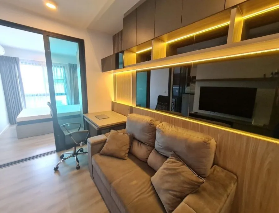 ให้เช่า Notting Hill Sukhumvit 105 ห้องแต่งครบครัน โซฟาหนานุ่มนั่งสบายสุดๆ ไม่จองไม่ได้แล้วน้าา