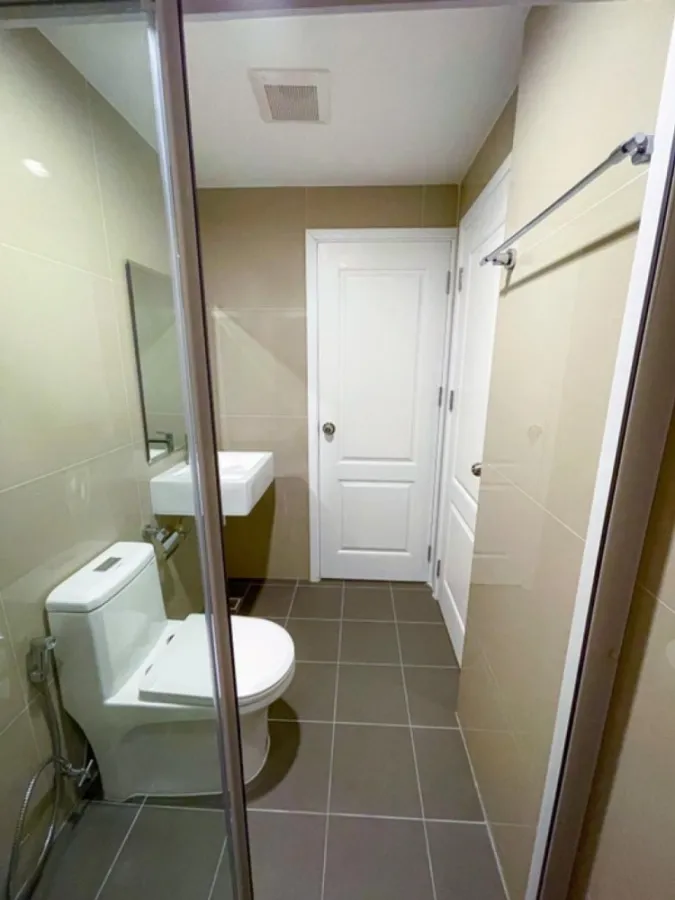 For rent!! The Indeed Condo, Amata, a new condo in the box It's like coming to relax and ready to stay. Book now!!