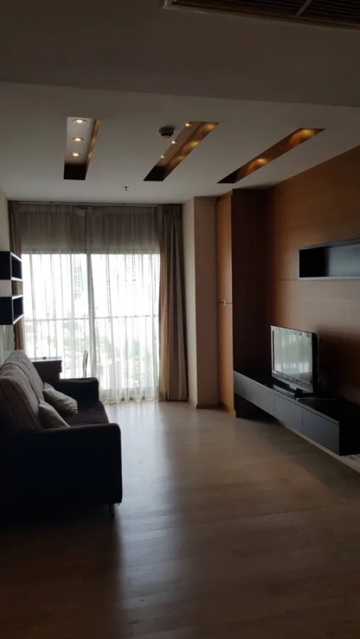 For rent!! Noble Remix Condo, Sukhumvit 36, 19th floor, unblocked view, complete with electrical appliances, don't miss it!!