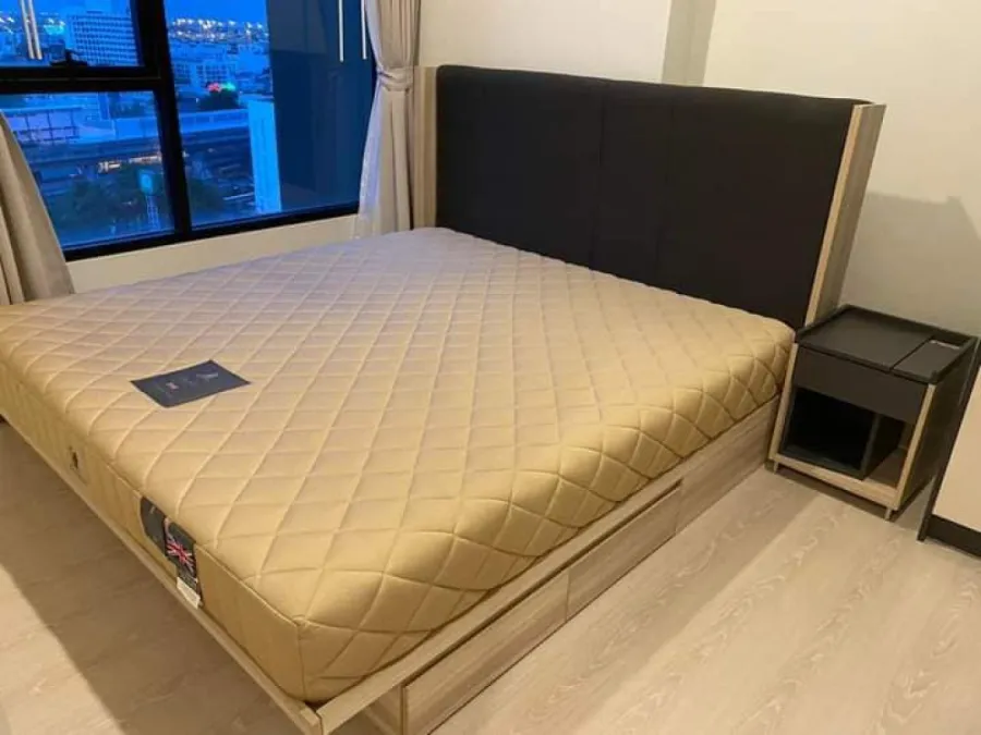 For rent, The Niche Pride Thonglor-Phetchaburi, north side, pool view, simple but inviting room, hurry to reserve