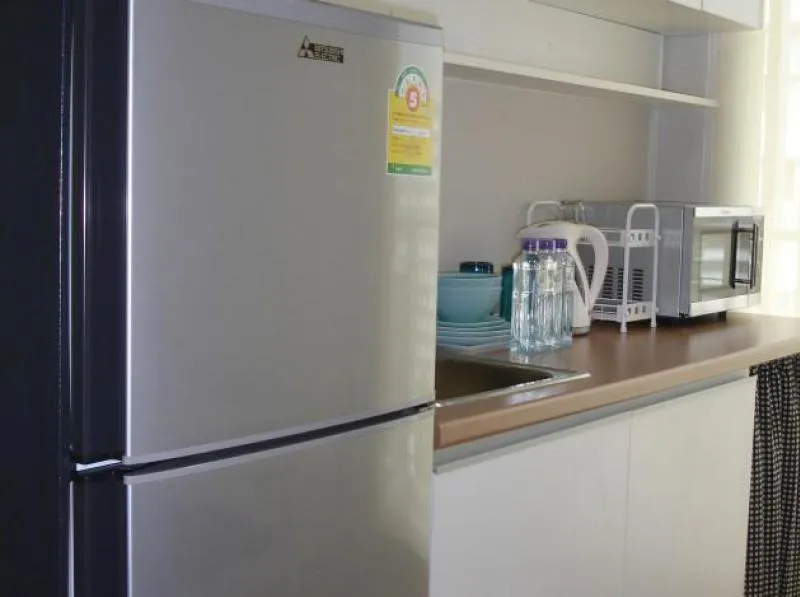 Do not miss the CU Terrace Condo, the room decorated in white tone and clean tone. Ready to move in immediately