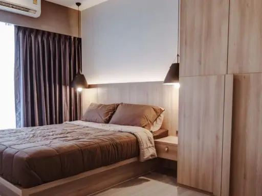 Urgent for rent !! Condo Life Sukhumvit 62 Beautiful room type One bed plus full furniture and appliances Hurry and make a reservation !!
