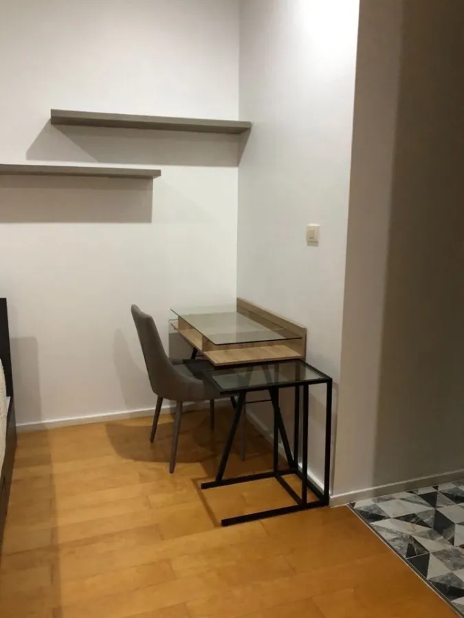 Condo for sale, Wind Ratchayothin, Studio room, very wide, lots of free gifts, buy, rent out or stay by yourself, it's worth booking now.