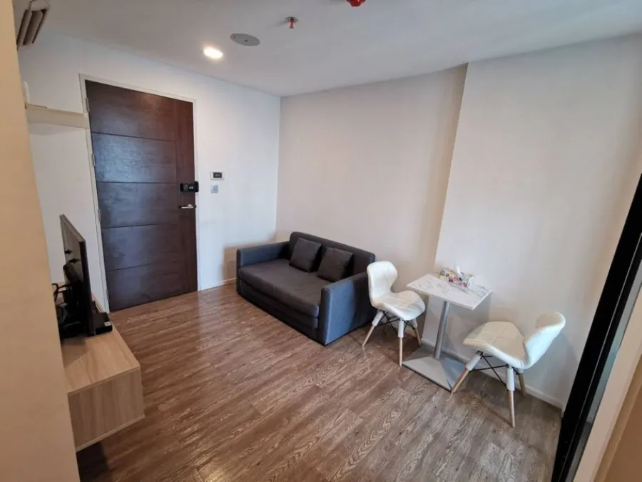 Condo for rent, Episod Phahon-Saphan Mai, 9th floor, beautiful room, complete electrical appliances. Rent now, don't wait.