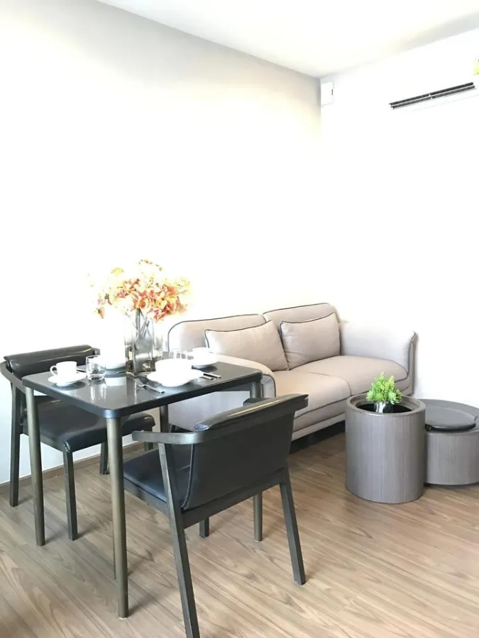 ให้เช่า The Line Sukhumvit 71 ชั้น 19 วิวเมือง ตกแต่งครบ เตียง Queen Size นอนสบายสุดๆ สนใจ จองเลย