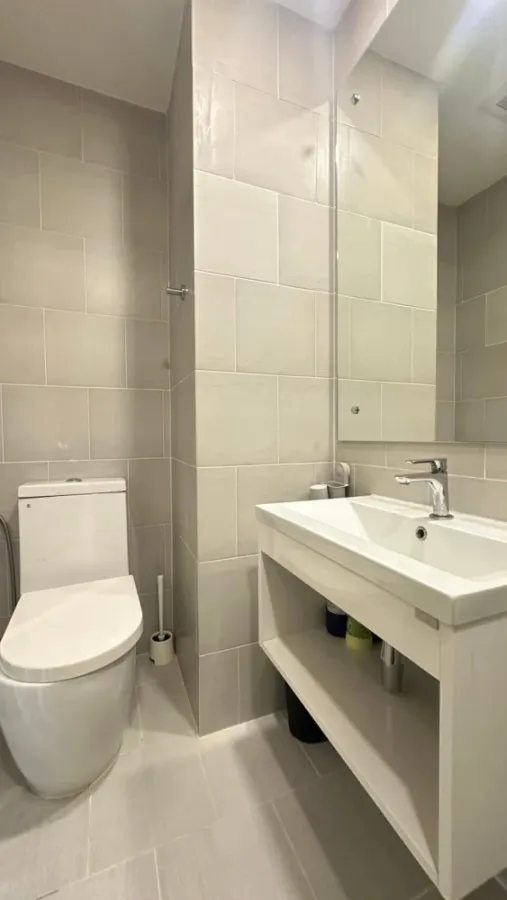 ให้เช่า De Lapis Charan 81 ห้องชั้นสูง ลมโกรกดีเวอร์ Facility ครบครัน สนใจจองเลยจ้า