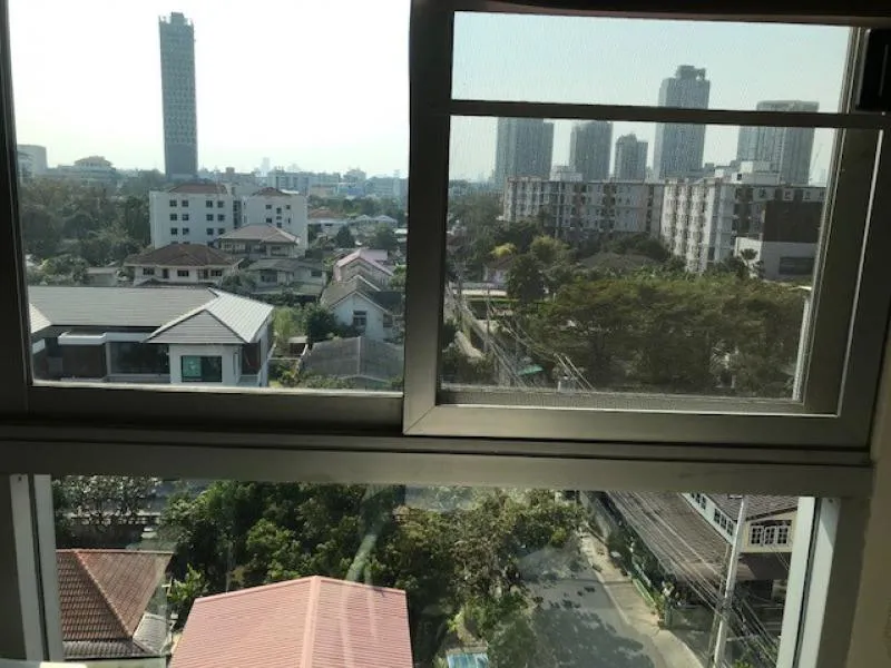 Condo for rent, Regent Home 4, Sukhumvit 85, corner room, good view.