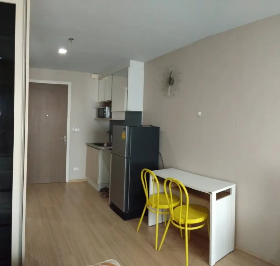 ขาย Casa Condo Ratchada-Ratchaphruek ชั้น 8 มาพร้อมเฟอร์และเครื่องใช้ไฟฟ้าครบ จองเลย ด่วนๆ