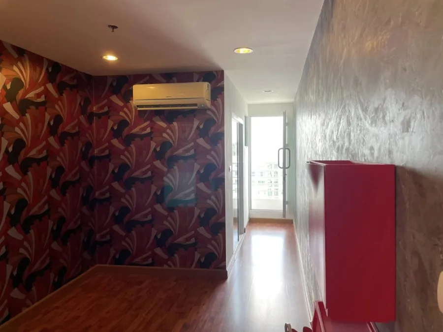 Condo for rent or sale, Bangkokhorizon Ramkhamkeang, 17th floor, has a high view, comes with complete facilities, don't wait.