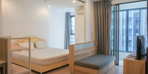 ขาย Condo Ideo Q จุฬา-สามย่าน ใกล้ MRT สามย่าน 33.5 ตร.ม 1 ห้องนอน ชั้น14 วิวสระว่ายน้ำ