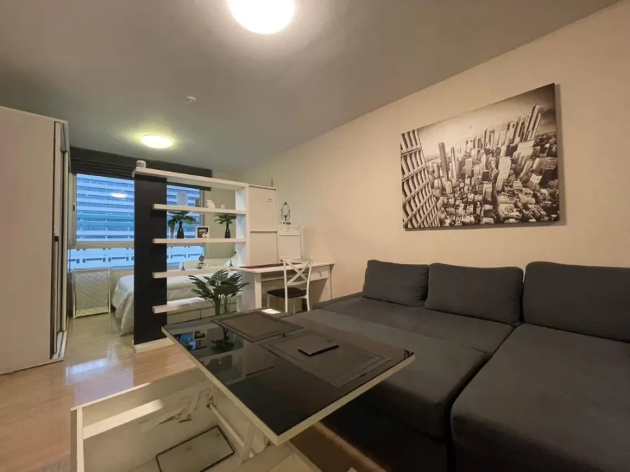 ขาย ให้เช่า Plum Condo Nawamin ชั้น 6 ห้องสวย ทำเลดี เฟอร์นิเจอร์ครบครัน ด้านขวาไม่ติดกับห้องไหน หิ้วกระเป๋าใบเดียวเข้าอยู่ได้เลย