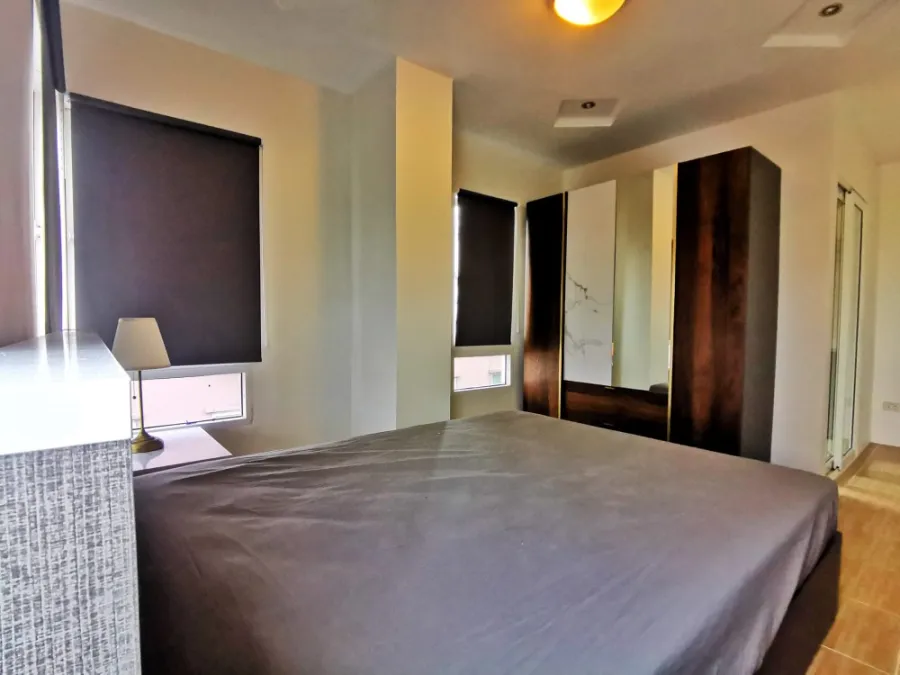 ให้เช่า Happy Condo รัชดา 18 ห้องมุมปลอดโปร่ง​ โล่งสบาย สิ่งอำนวยความสะดวกครบ รีบมาจอง