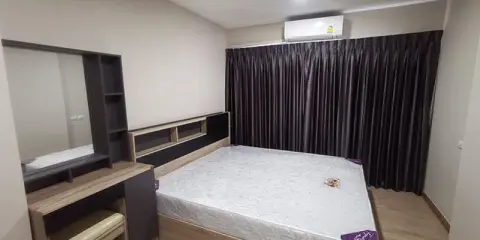 เฟอร์+เครื่องใช้ไฟฟ้าครบ ห้องกว้าว ห้องแต่งแบบทูโทน น่าอยู่มากๆๆ be condo paholyothin For Rent
