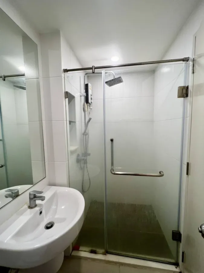 ขาย ให้เช่า The Cube Premium Ratchada 32 ชั้น 8 ห้องมุม แต่งครบ พร้อมอยู่ จองเลย