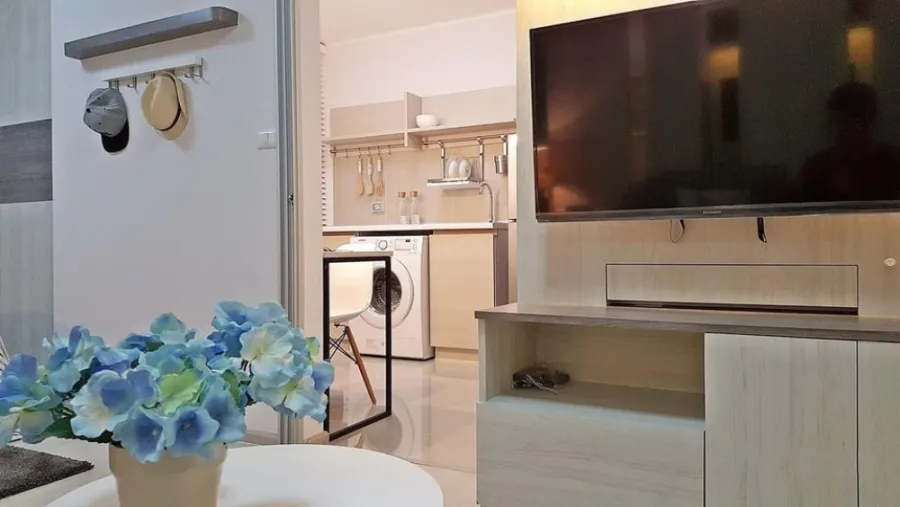 Sell / rent Condo Aspire Ladprao 113, fully furnished, complete electrical appliances, convenient to travel, hurry and book now.