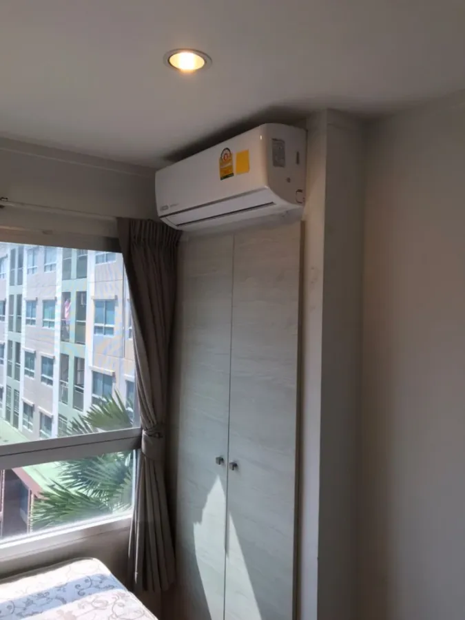 For sale: Lumpini Place Srinakarin-Huamak Station, 4th floor, garden view, no buildings blocking the view. Interested? Reserve now!