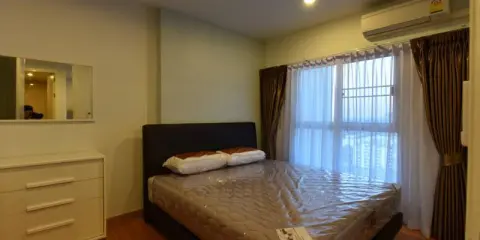 For rent เดอะ พาร์คแลนด์ เพชรเกษม ห้องชั้นสูง วิวสระว่ายน้ำ บรรยากาศดีมาก เฟอร์ครบ พร้อมอยู่ จองเลย
