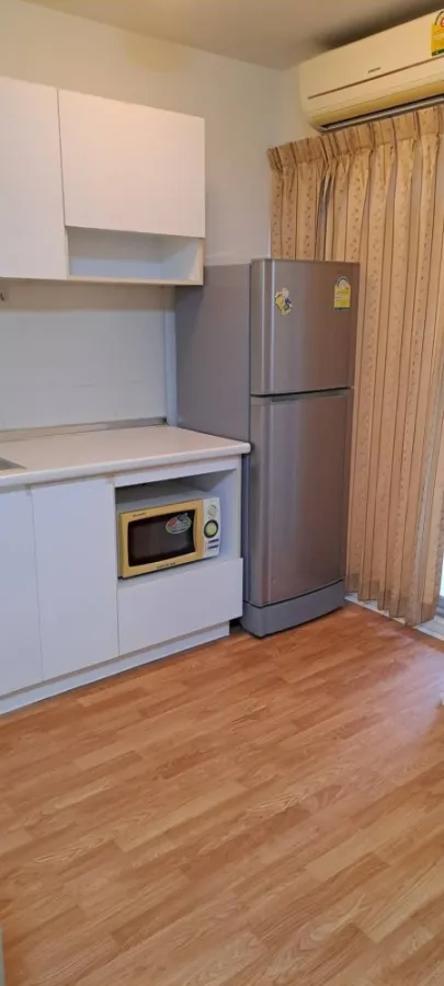 For rent, Lumpini Condo Town Rattanathibet, 5th floor, fully furnished, ready to move in, reasonable price, don't miss it!!