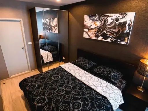Urgent rental !! Ideo Mobi Sukhumvit Eastgate Condo North, not sunny Beautiful room decorated in black and white tone Ready in the center, immediately reserve !! images