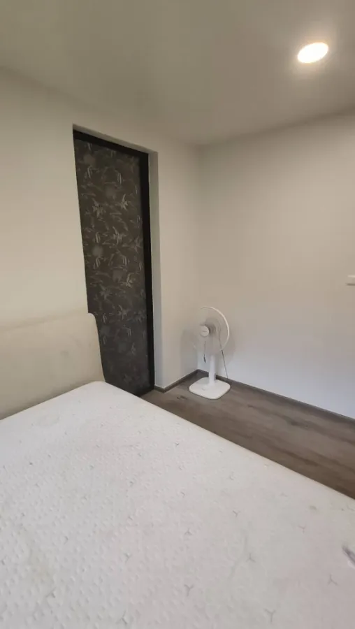 Condo for rent at Beat Bangwa Interchange. Spacious and comfortable unit with ample living space. Book today! Don't wait!