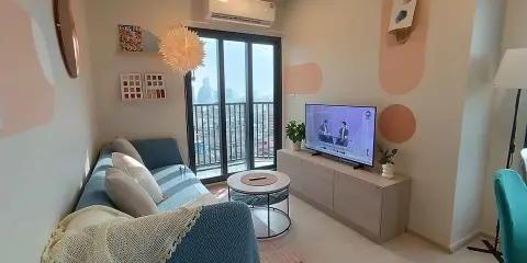 ขาย ให้เช่า FLO by Sansiri ห้องหัวมุม Rare item แบบเดียวที่เป็นระเบียงโค้ง วิวกว้างมาก วิวสวย เห็นแม่น้ำ จองเลย