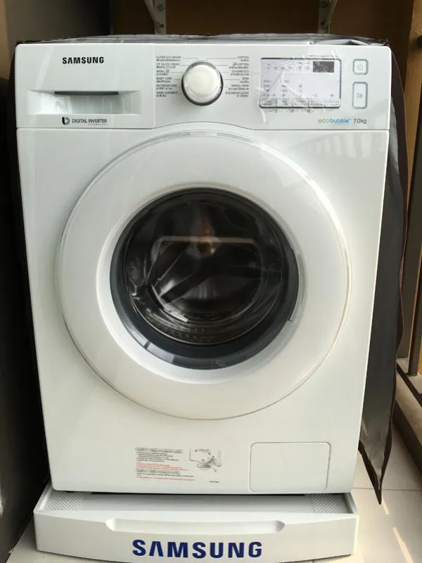 ห้องขนาดใหญ่ กว้างขวาง สะดวกสบาย ตกแต่งน่าอยู่ ขนาด 40 ตร.ม. Condo U Campus-Ranrsit