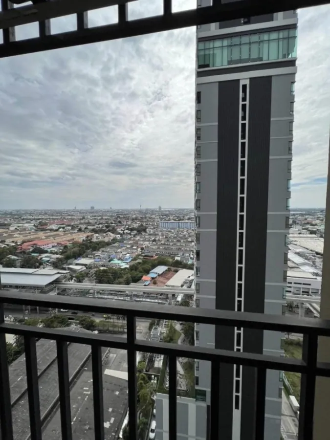 For sale: Kensington Sukhumvit - Thepharak, 1 bedroom, 1 bathroom, decorated, ready to move in, very good view, book now.