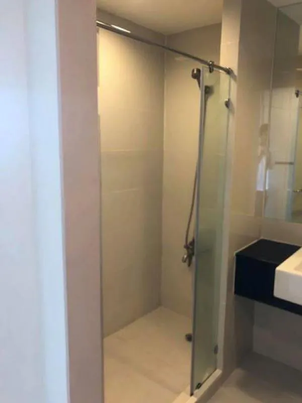 ให้เช่า ideo blucove sathorn ห้องสวยตกแต่งเรียบง่าย น่าอยู่มากๆ เฟอร์ครบพร้อมอยู่ อย่ารอช้ารีบเลยจ้า