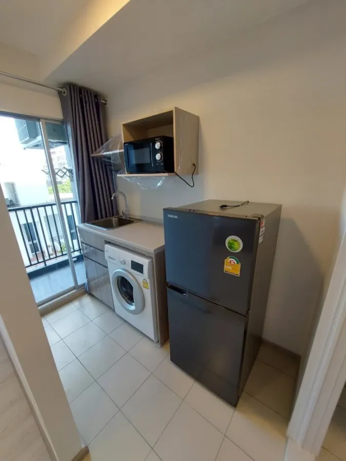Plum Condo Sukhumvit 62 for rent, studio room, 5th floor, fully furnished. Just bring your bags and move in!