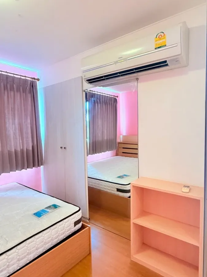 For rent Lumpini Condotown Chonburi - Sukhumvit, 6th floor, partitioned room, fully furnished, reserve now.
