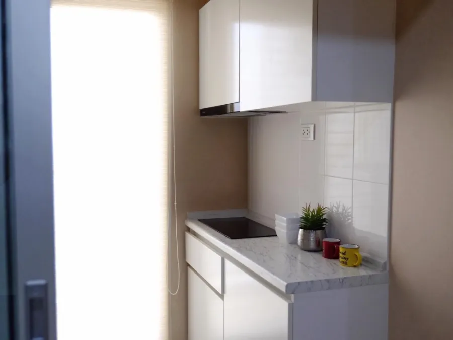 Condo for rent, The President Phetkasem-Bang Khae, 25th floor, room with good wallpaper, very beautifully decorated, book now.