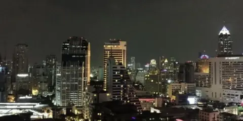 ขาย/เช่า คอนโด เดอะไพรม์ 11 ใกล้รถไฟฟ้า ใจกลางเมือง สะดวกครบครัน ราคาสุดคุ้ม!! ด่วนๆ รีบเลย++