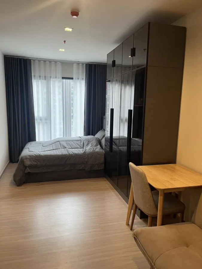 For rent condo Life Asoke Hype ห้องสตูดิโอ ชั้น 34 ได้วิวสูง มาในราคาสุดคุ้ม บอกเลยว่าต้องจอง