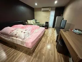 ขาย คอนโด รีเจ้นท์ โฮม 12 ลาดพร้าว 41 พร้อมอยู่ สิ่งอำนวยความสะดวกครบ ราคาเป็นกันเอง จองเลย