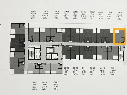 ขายดาวน์ แลนด์มาร์ค แอท แกรนด์ สเตชั่น เป็นห้องแบบ 2-Bed Duplex ชั้น 4 (Pet Lover) ห้องมุม วิวสวย ต้องจอง