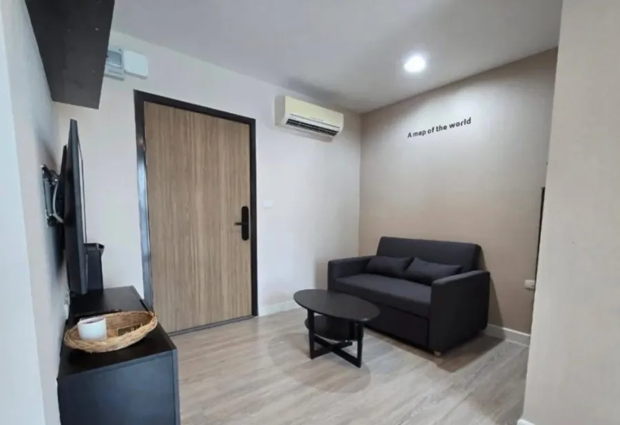 For Rent: Metro Lux Kaset - Spacious and comfortable unit with ample living space. Convenient and complete amenities all in one place. Book now, don't