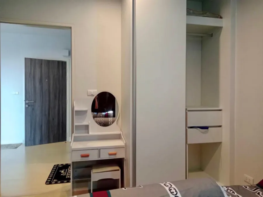 FOR RENT Metro Sky Wutthakat ชั้น 23 วิวดีสุดๆ เฟอร์บิ้วอินเพียบ ได้เครื่องใช้ไฟฟ้าแจ่มๆ มาจองเลยจ้า