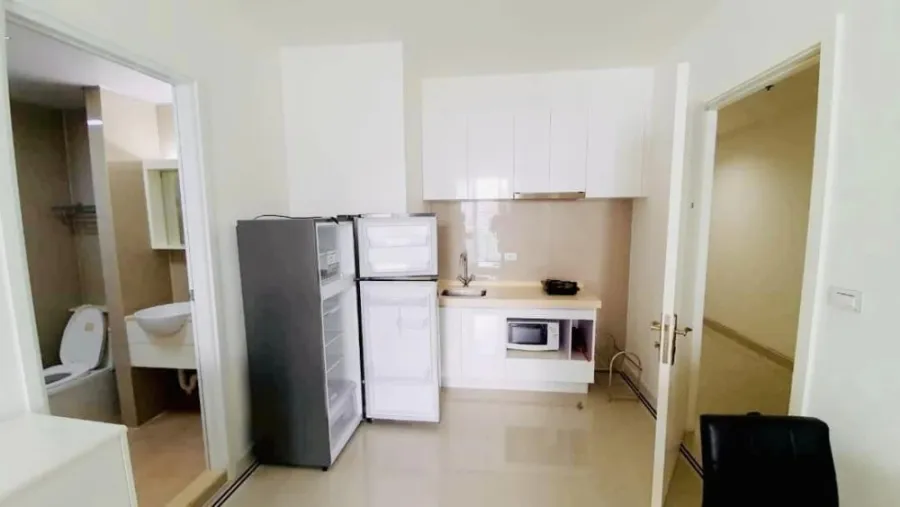 ให้เช่า Tc green condo พระราม 9 ห้องน่าอยู่ ขนาดกว้าง เป็นสัดส่วน เฟอร์ครบ ชั้น 12A รีบจองเลยจ้า