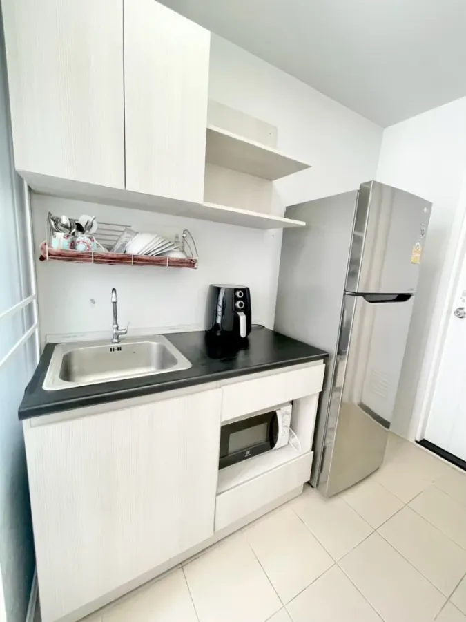 Plum Condo Paholyothin 89 for rent, 6th floor unit, fully furnished with complete amenities. Book now!
