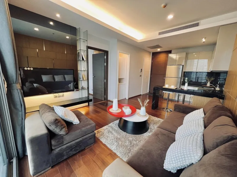 Condo for rent, Quattro by Sansiri, beautifully decorated room, fully furnished, electrical appliances, just bring your own luggage and you can move i