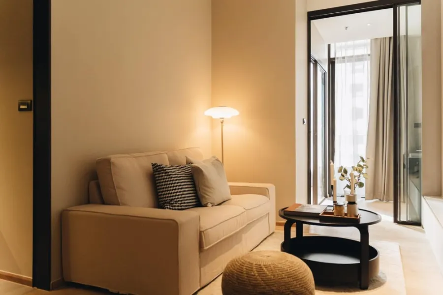 ให้เช่า The fine bangkok thonglor - ekamai เฟอร์นิเจอร์ครบ พร้อมเข้าอยู่ได้เลย บ่ายไม่ร้อน จองเลย