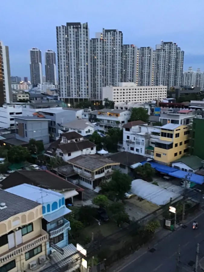 For rent!! Condo Johnny Tower, fully furnished. Ready to move in, don't miss it!!