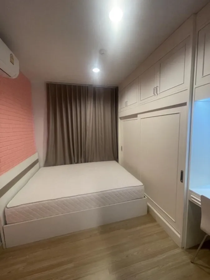 For rent: The Kith Light Bangkadi-Tiwanon. The room is divided into proportions. Comes with complete decorations. Reserve now quickly.