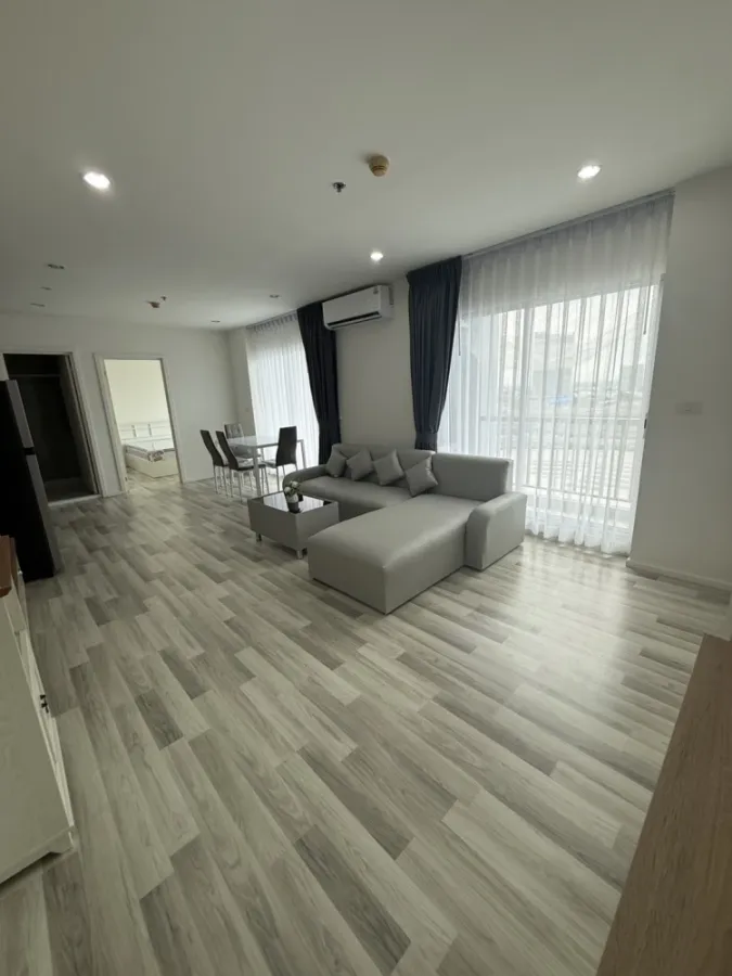 🏙️🔷 For Rent: The Key Chaengwattana – Spacious 2BR Combined Unit! 🔷🏙️