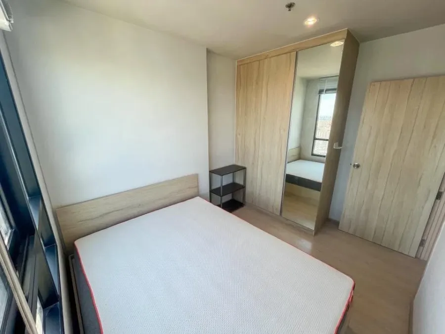Condo for rent at NUE Noble Ngamwongwan. Spacious and comfortable rooms with ample living space. Book yours today! Don't miss out!