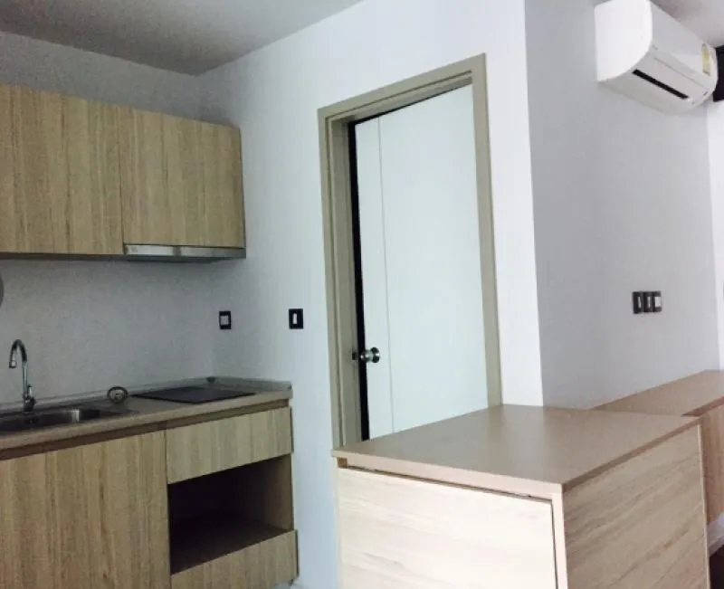 For rent!! Condo Ozone by Tropicana, 2nd floor, complete facilities, ready to move in, hurry up and book now!!